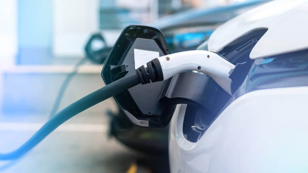 How Can Installing EV Charging Points Benefit Local Lincolnshire Businesses?